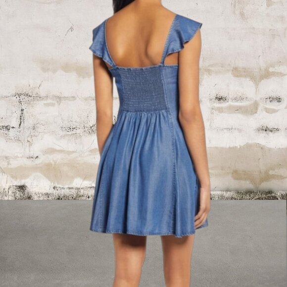 Love, Fire Light Blue Denim Dress Size Large - Picture 2 of 7